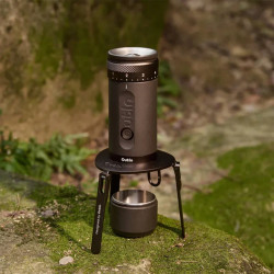 OutIn Foldable Coffee Stand  – foldbar holder til kaffemaskine