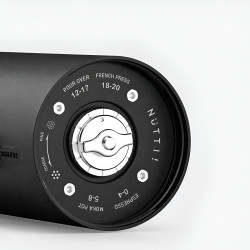 Timemore × Nuttii OX Lite – bærbar elektrisk kaffekværn (sort)