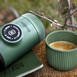 Wacaco NanoPresso (mosgrøn) + hård skal - Brugt Wacaco NanoPresso (mosgrøn) + hård skal - Brugt